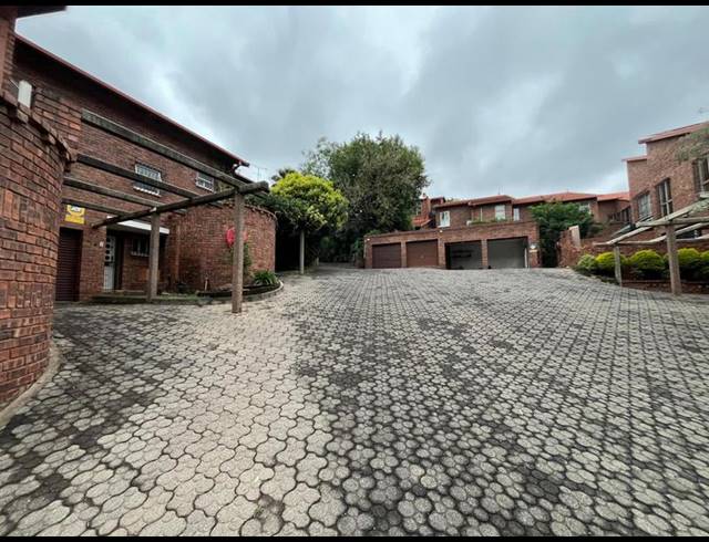 3 BEDROOM PROPERTY TO RENT IN WATERKLOOF RIDGE